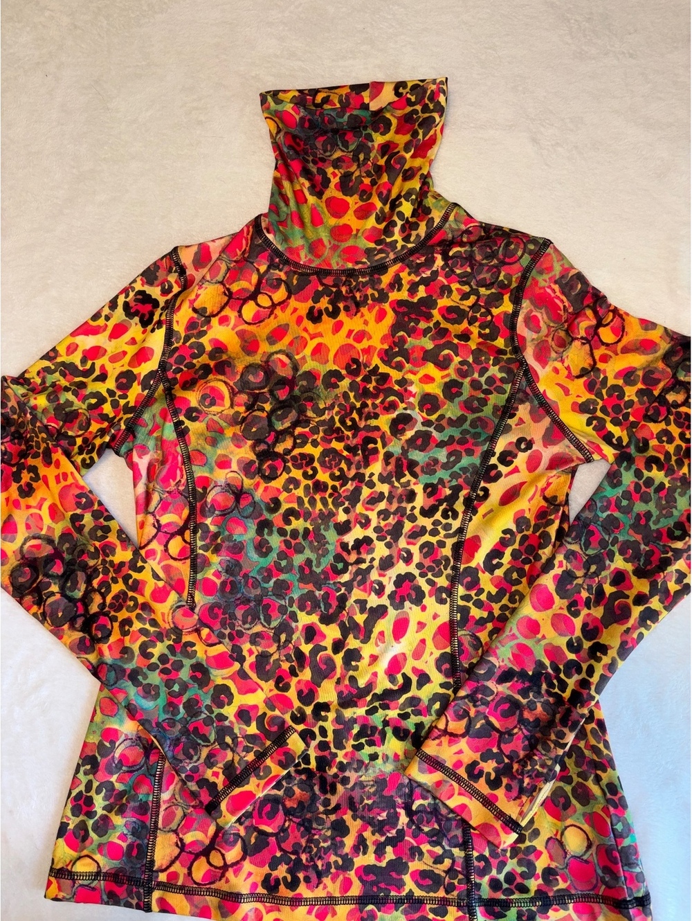Sno Skins Mock Neck Top Long Sleeve Animal Print M - Picture 5 of 8